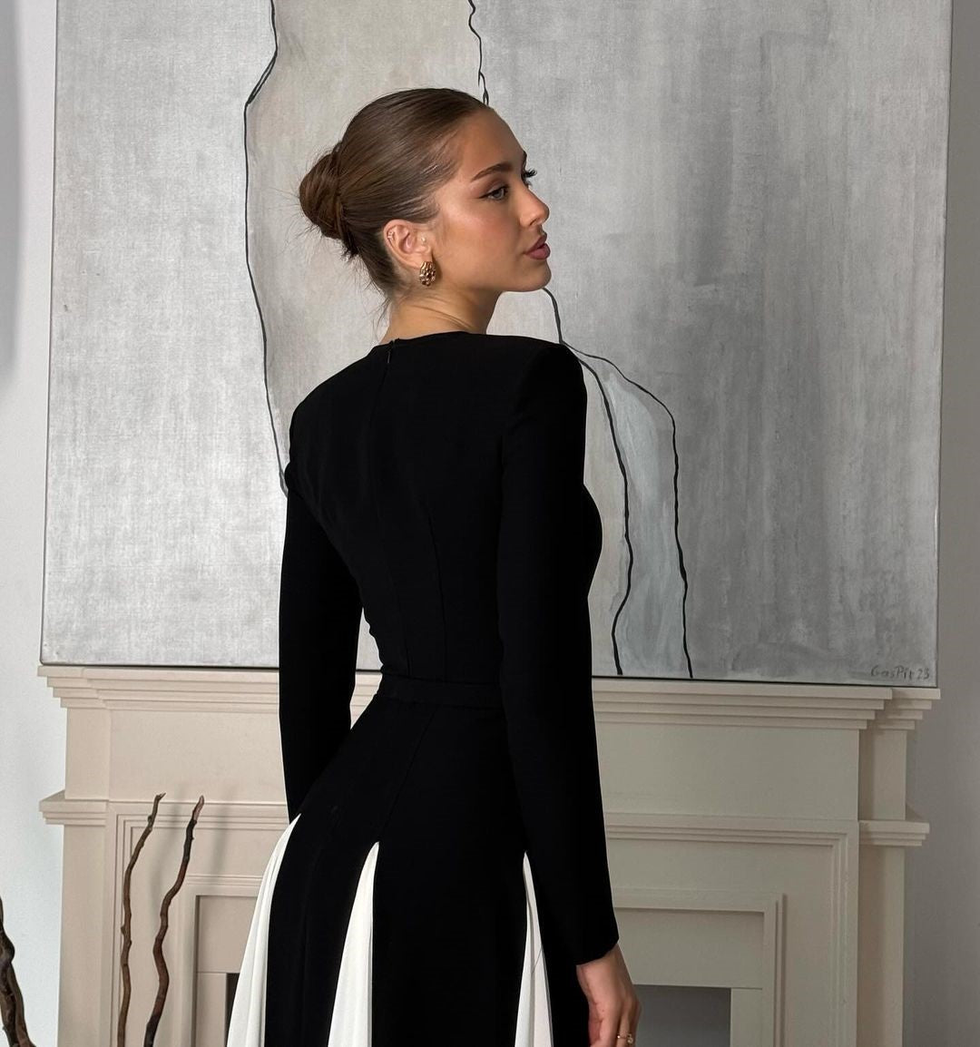 Livia | Sleek Spliced Crewneck Dress