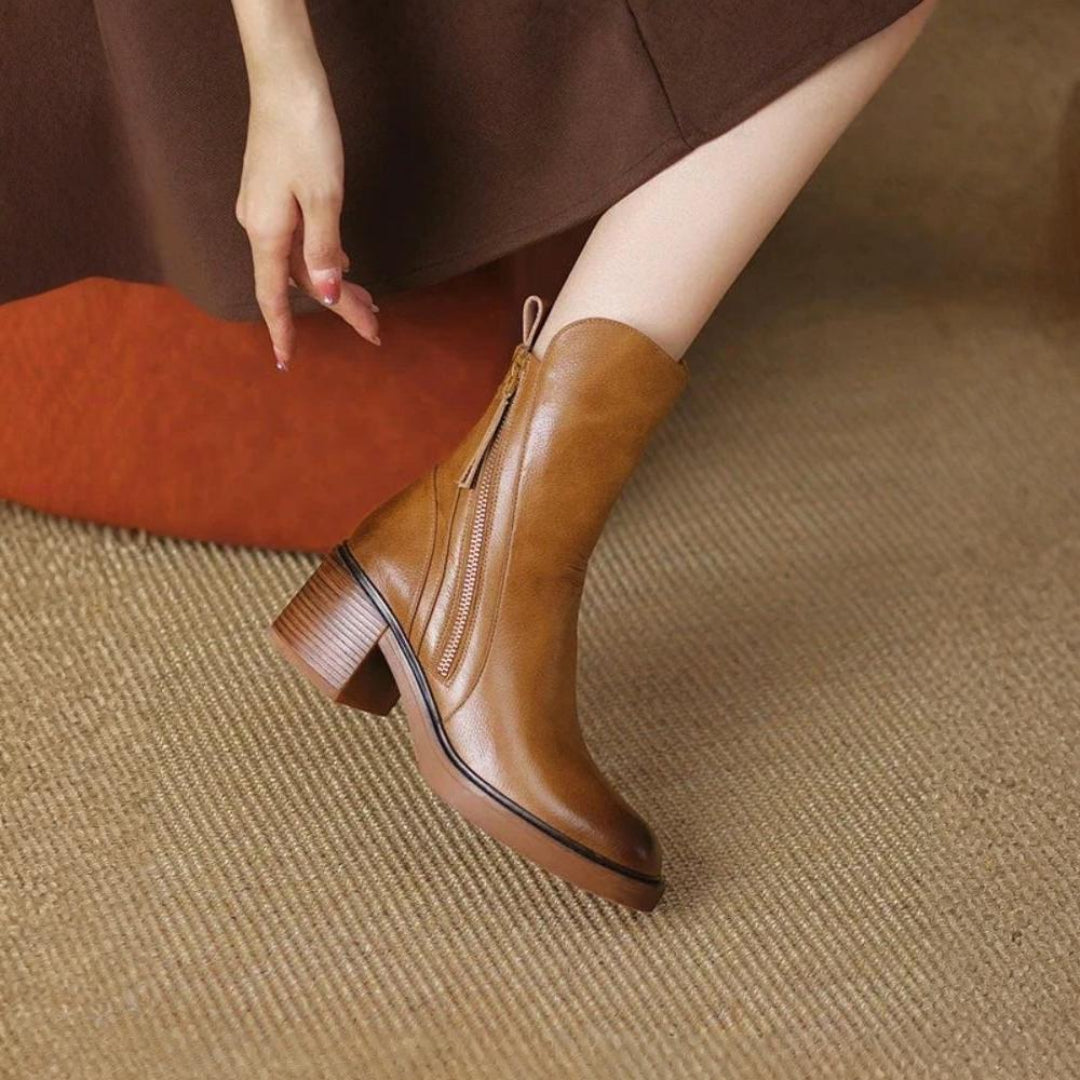 Amara | Elegant Leather Ankle Boots