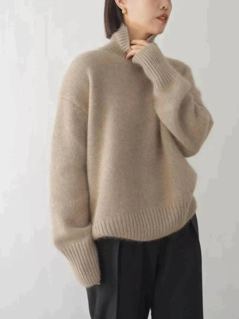 Amara | Luxurious Cashmere Roll Neck