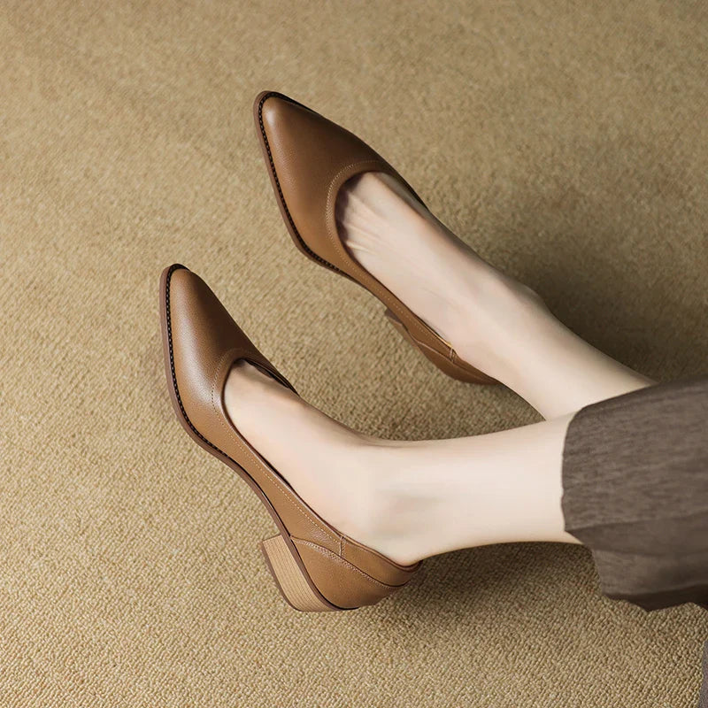 Amara | Elegant Mid-Heeled Shoes