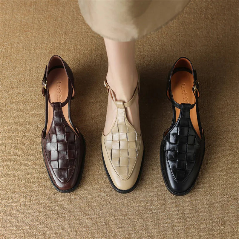 Daphne | Vintage-Style Strap Heels
