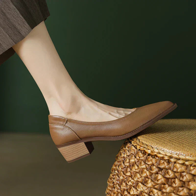 Amara | Elegant Mid-Heeled Shoes