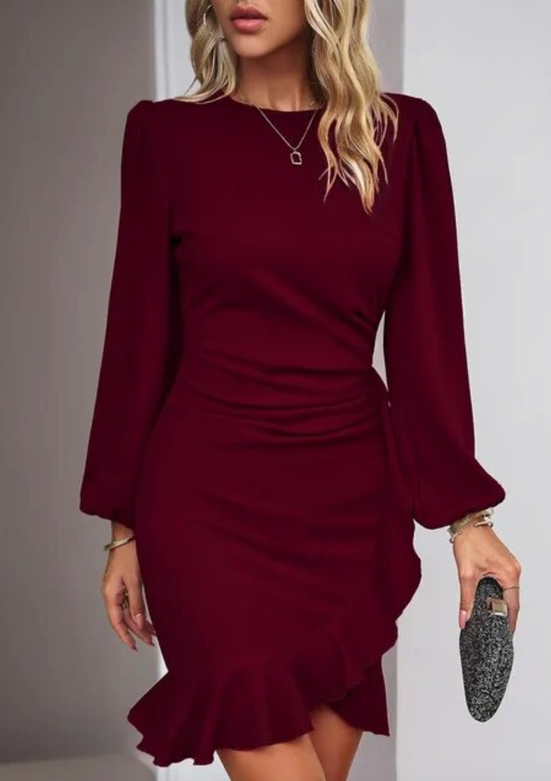 Larissa | Timeless Elegant Dress