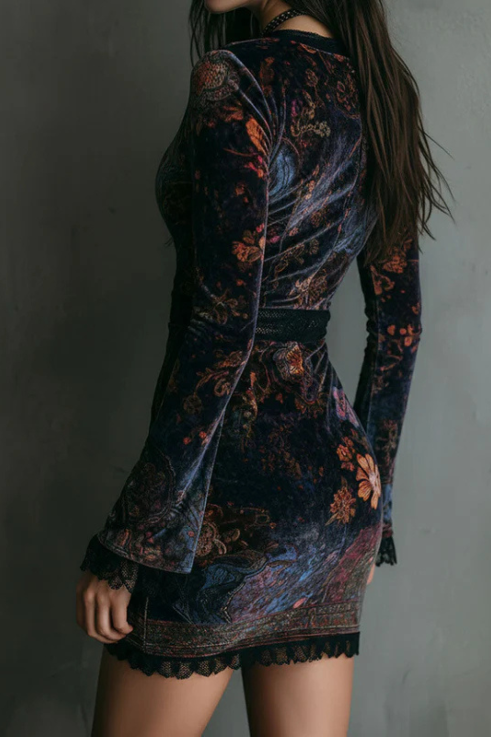 Solenza – Baroque lace plunge – Velvet mini dress
