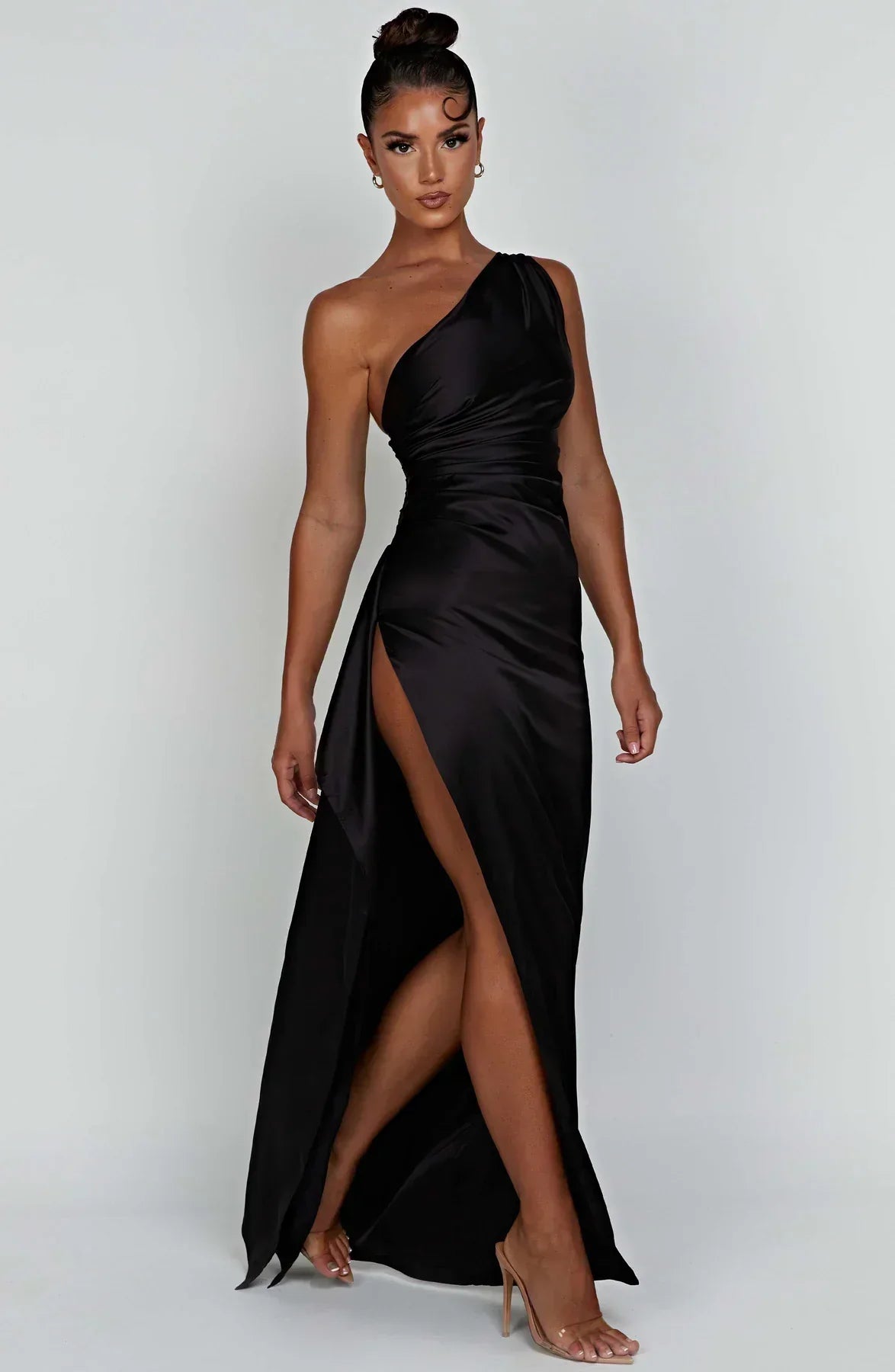 Liora | Graceful Maxi Dress