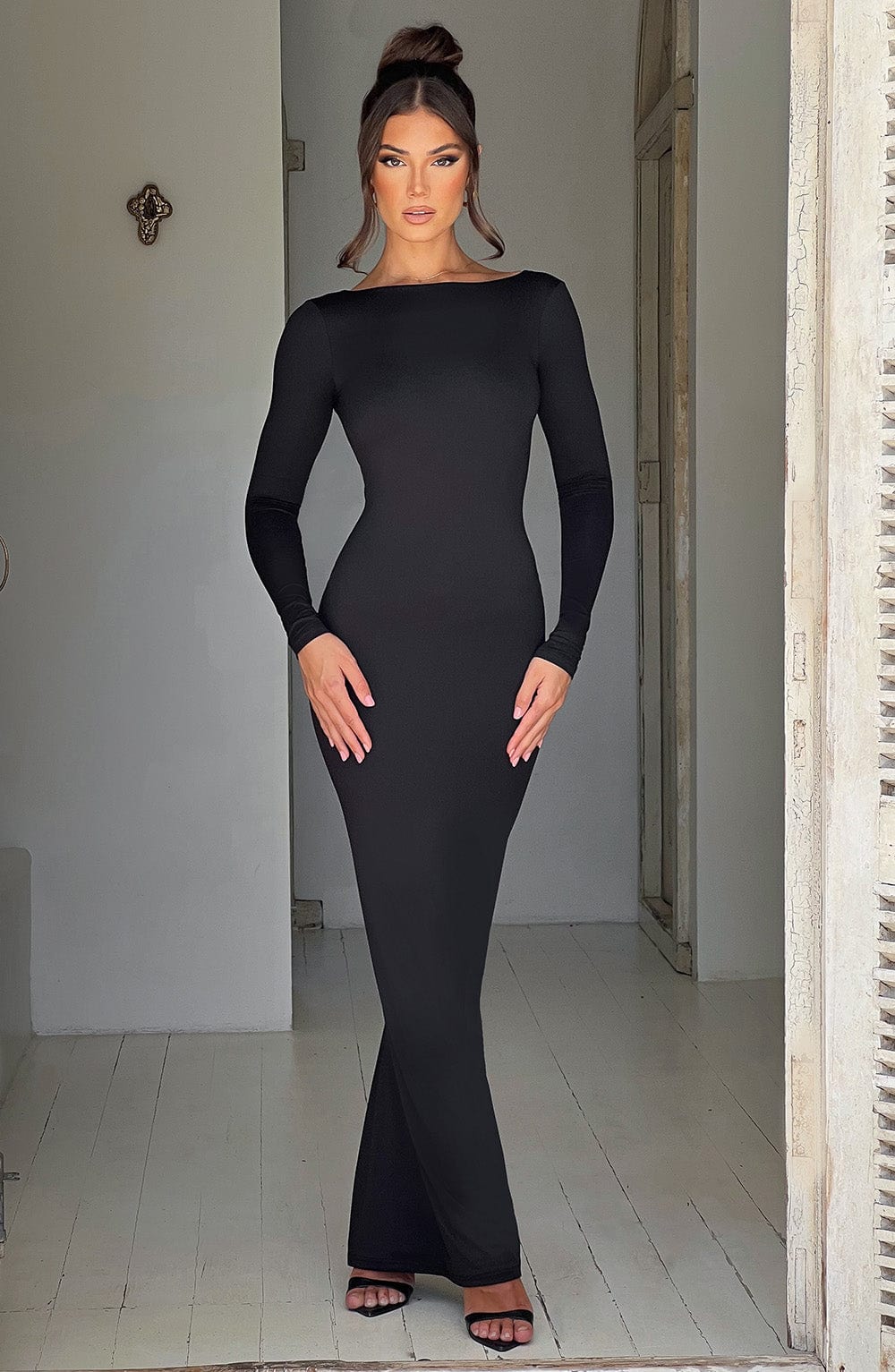 Evangeline | Boat-Neck Backless Dress