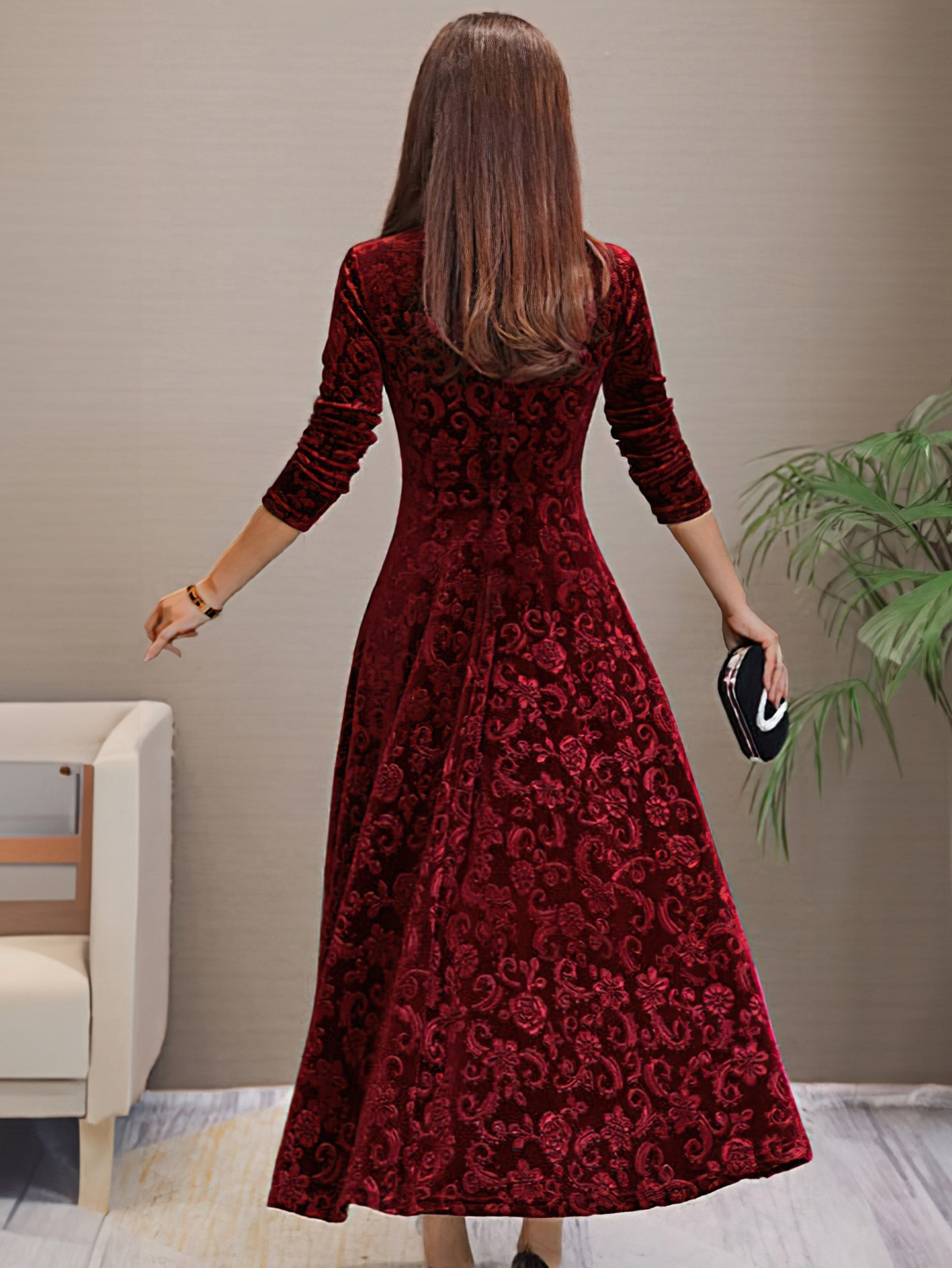 Daphne | Luxe Velvet Evening Dress