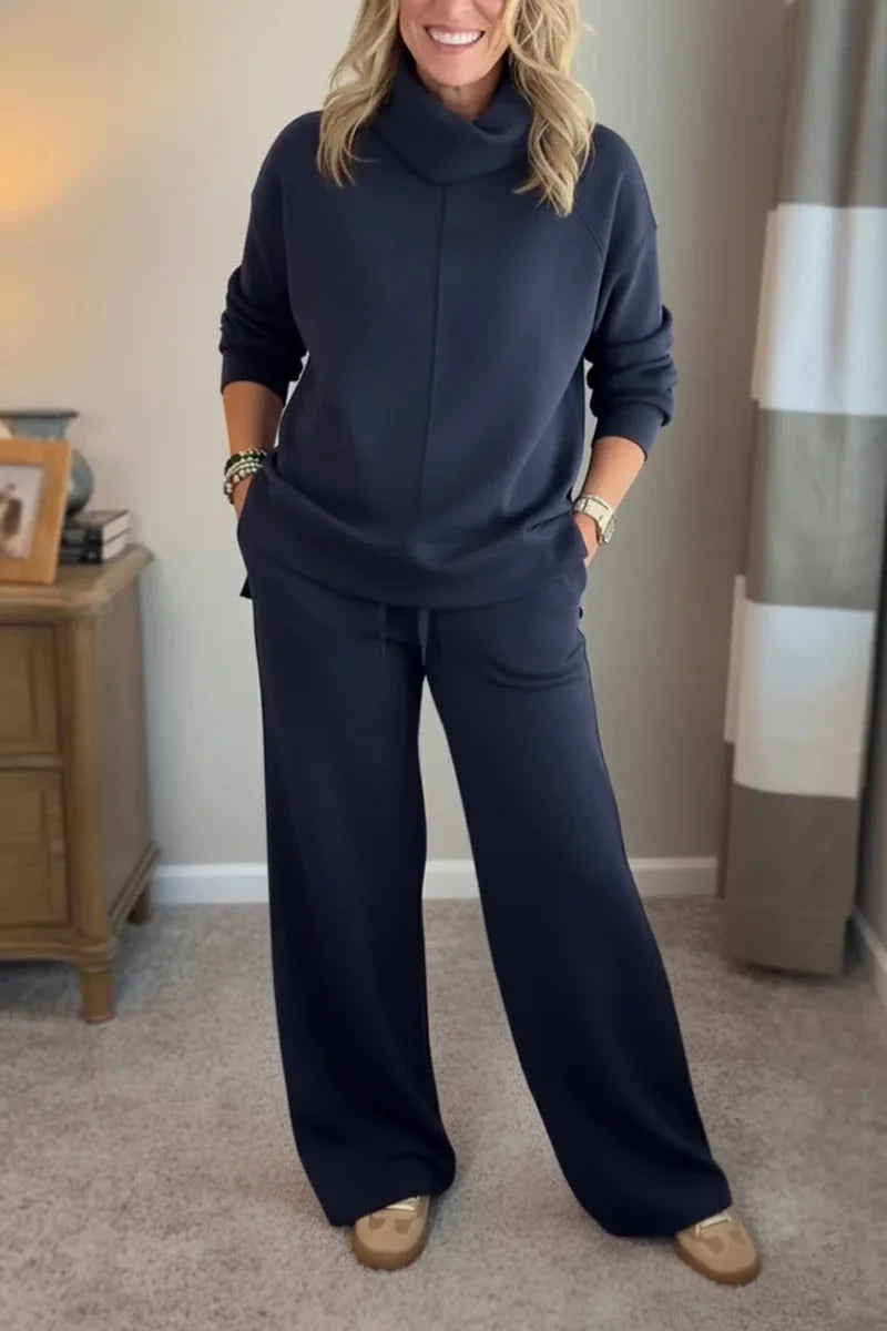 Marina | Luxurious Turtleneck Travel Set