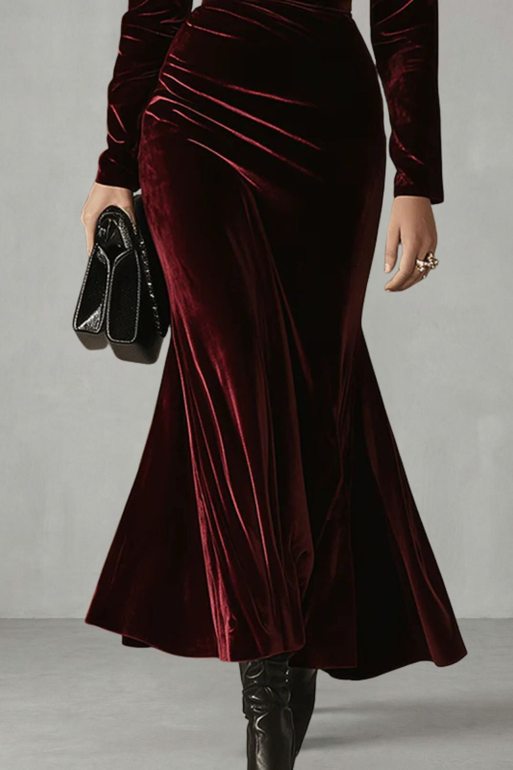 Valmira – Sculpted velvet silhouette – Wrap evening dress