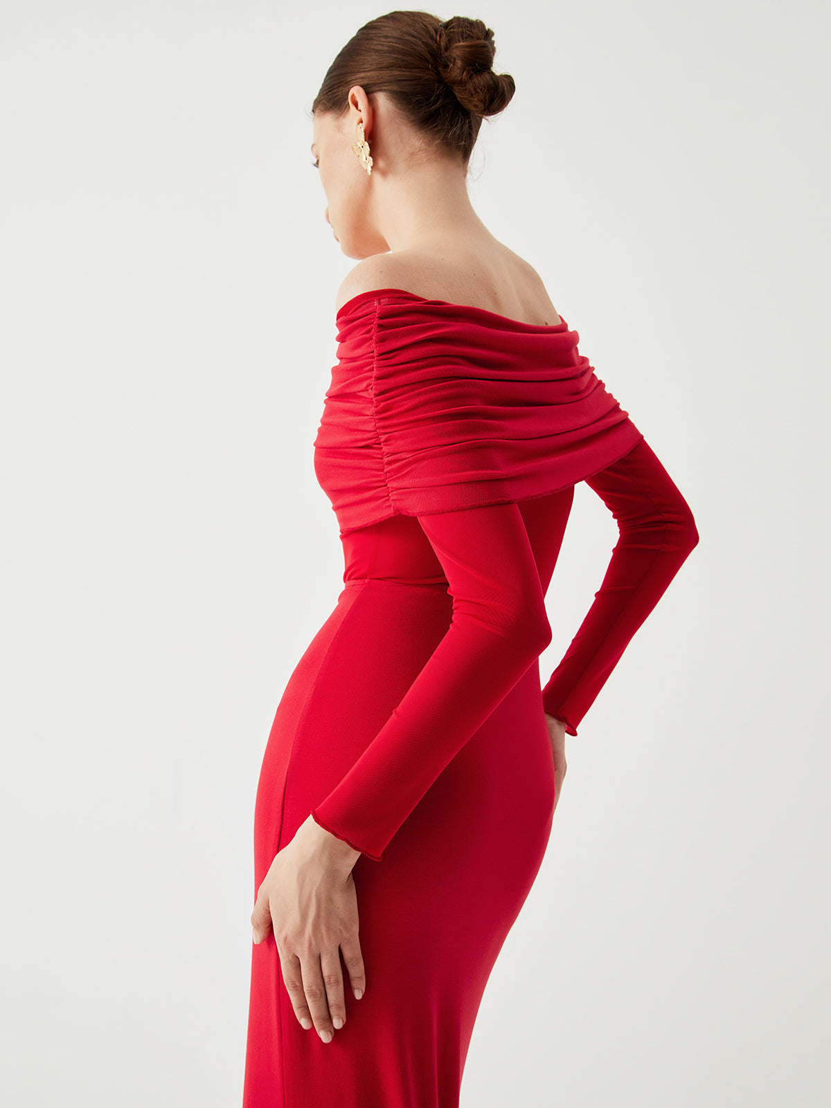 Abrielle | Off-Shoulder Mesh Maxi Dress