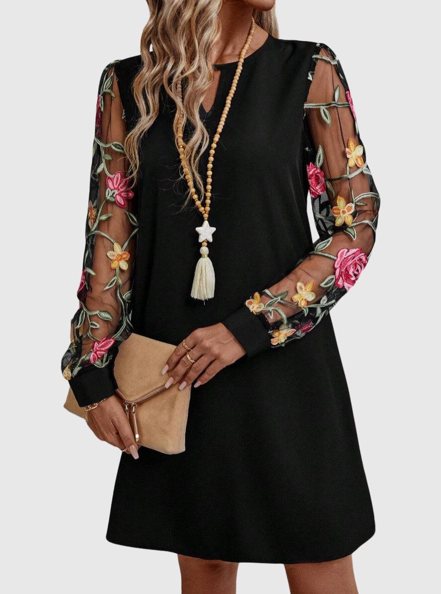 Lila | Elegant V-Neck Floral Dress