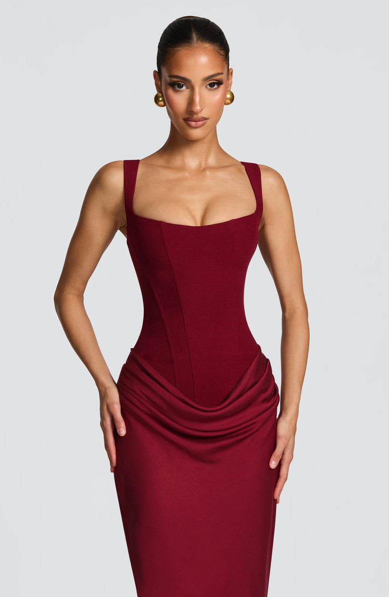 velmora | Hourglass Maxi