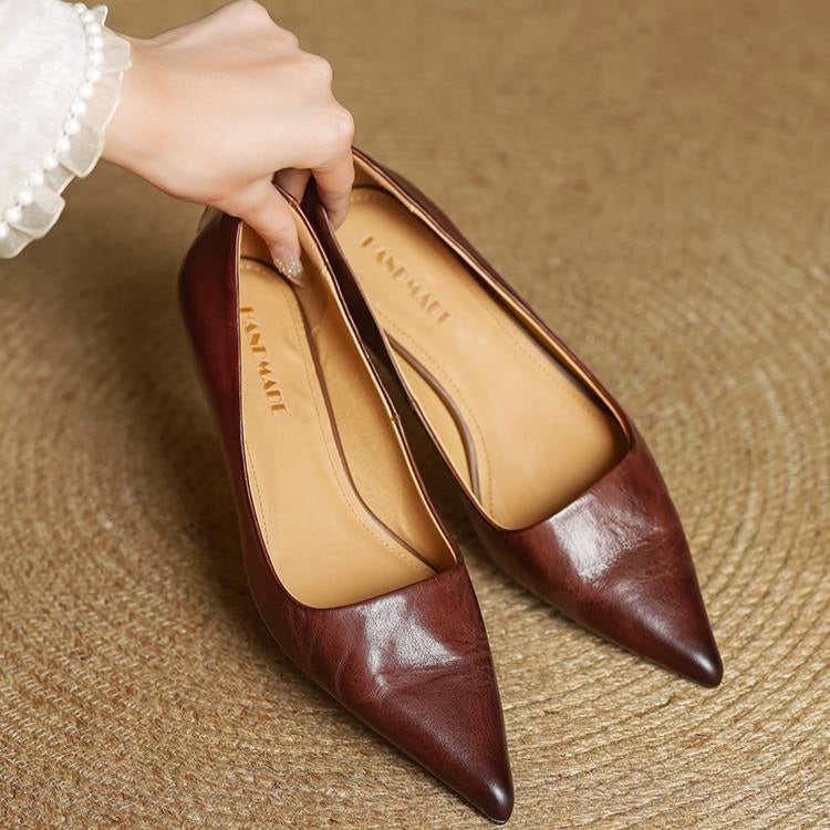 Livia | Elegant Leather Pointed Pumps
