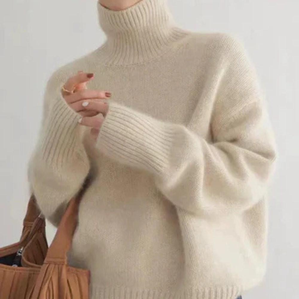 Amara | Luxurious Cashmere Roll Neck