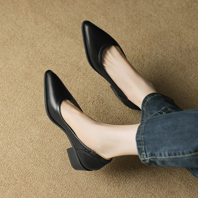 Amara | Elegant Mid-Heeled Shoes